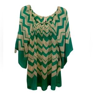 NWT, R Rouge Chevron Green Blouse (Size XL)